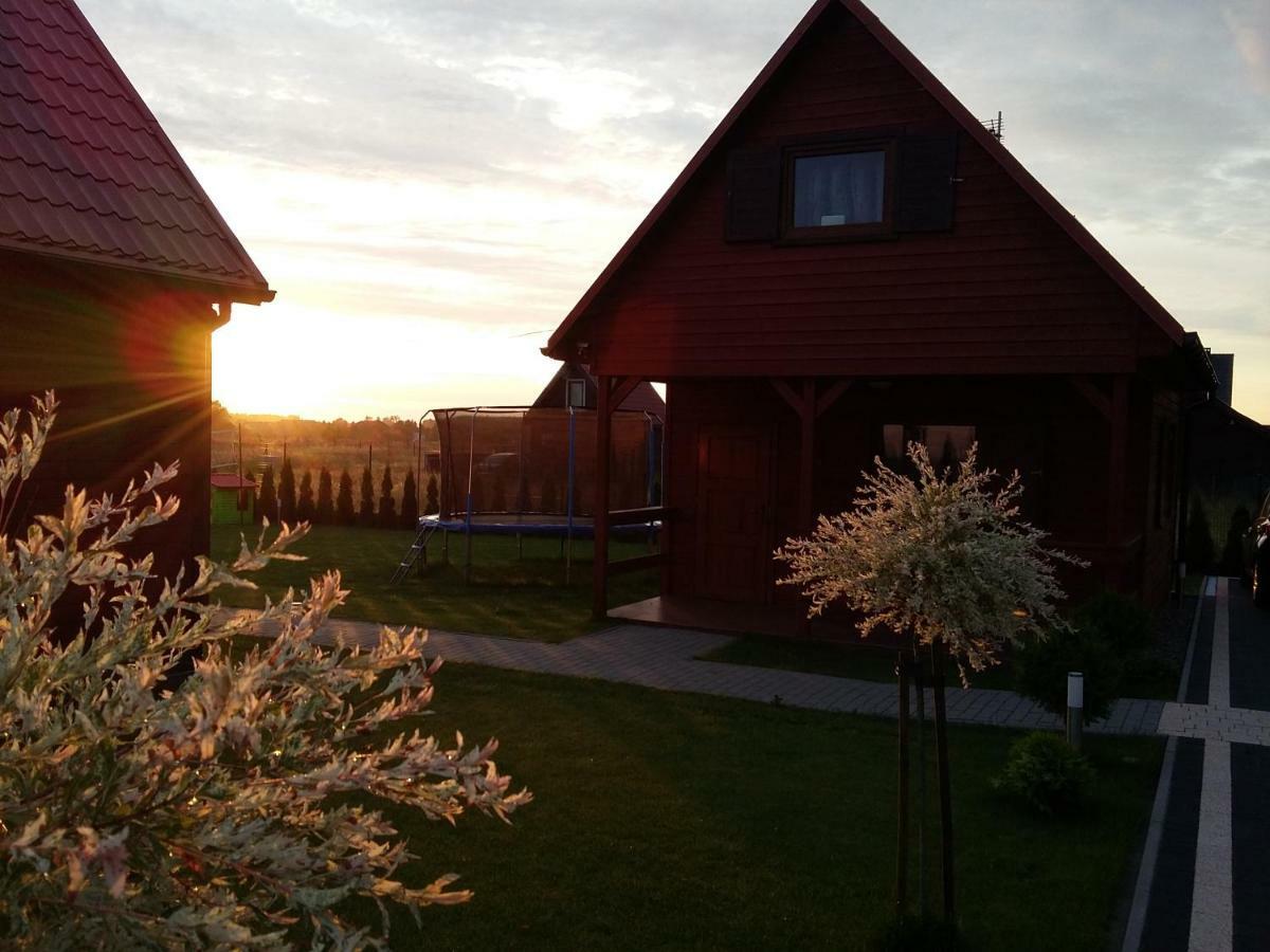 Domki Letniskowe Holiday Ustronie Morskie Exteriör bild